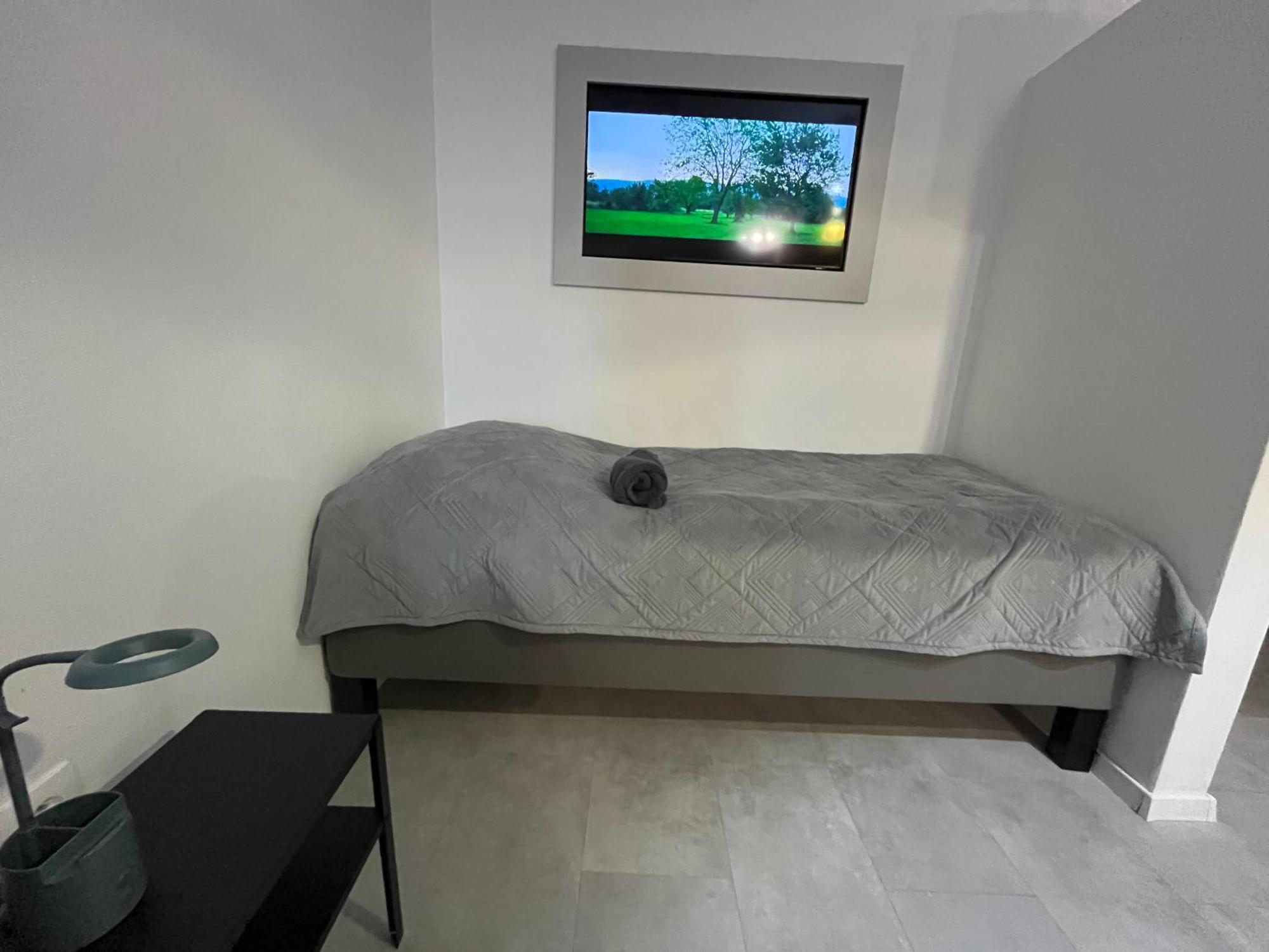 Deluxe Apartment Trencin Exterior photo