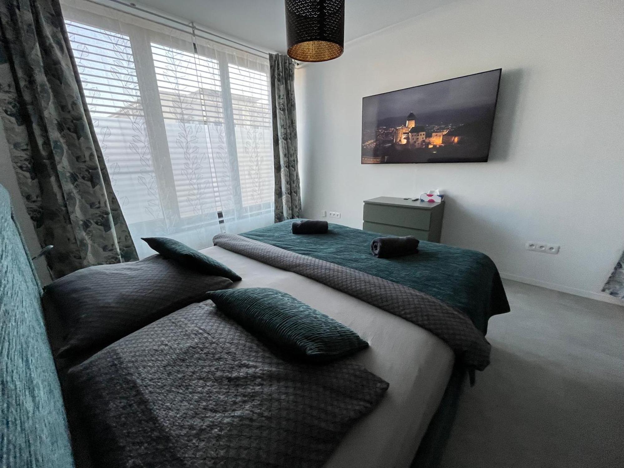 Deluxe Apartment Trencin Exterior photo